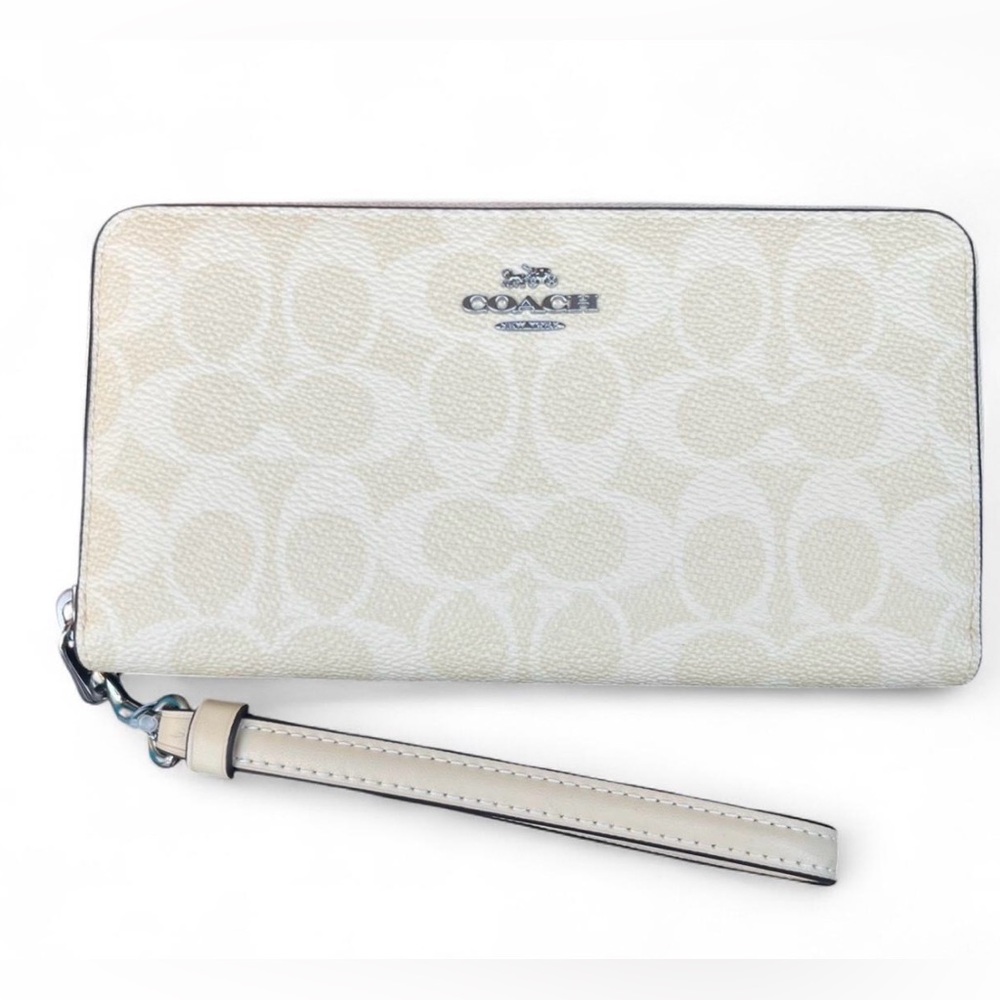 NWT Coach Long Zip Around Wallet 
I